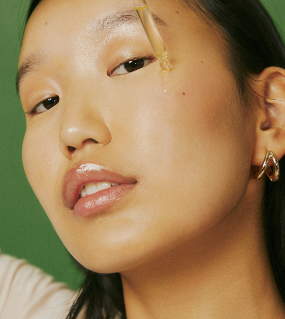 A Guide To Taking Care Of The Delicate Eyes Skin